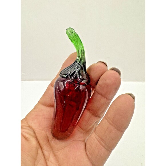 VYG Glass Murano Style Red Jalapeno Chili Pepper Decor 3." Long Hand Blown - Picture 3 of 7